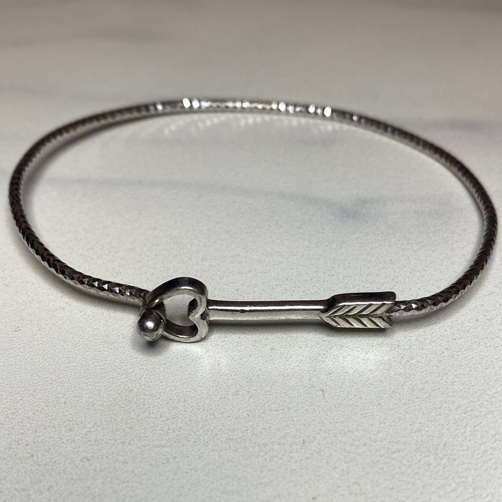 Silver Heart‎ Arrow Bangle Bracelet 925